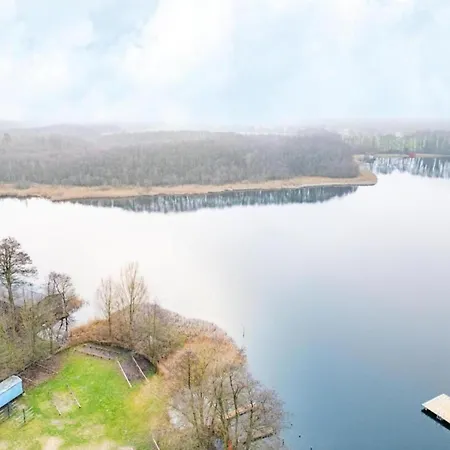 Doppelbungalow Mit Terrasse Im Mirow Casa vacanze *